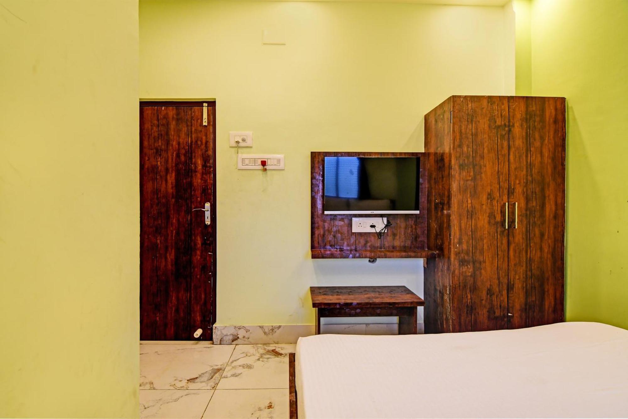 O The Orchid Residency Hotel